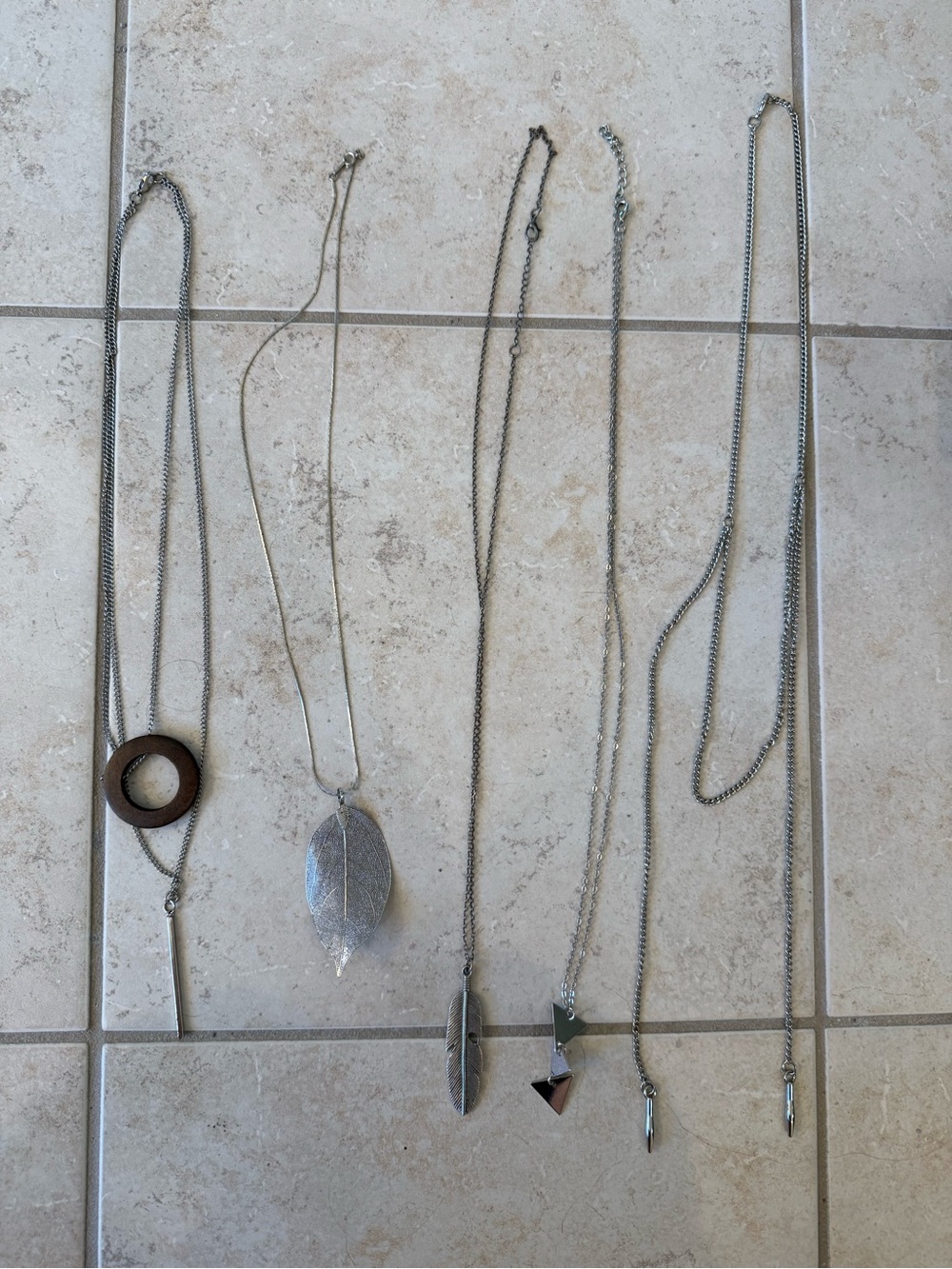 Lot of Necklaces- Mixed Metals - Women Jewelry